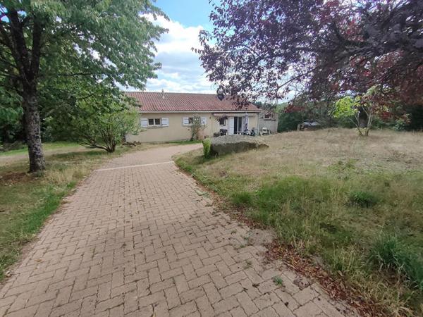 Maison Mortagne sur Sèvre 5 pièces 101 m2