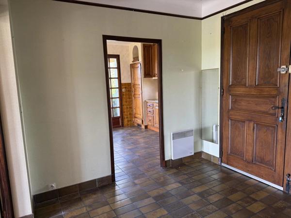 Vente                                                      Maison
                        
                     4 pièces                      147 m2                     à Onet-le-Château