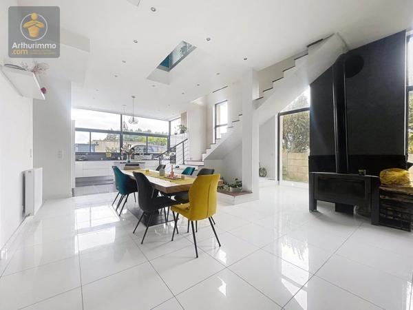 Vente Maison 7 pièces 190 m2 à Varennes-Jarcy