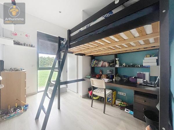 Vente Maison 7 pièces 190 m2 à Varennes-Jarcy