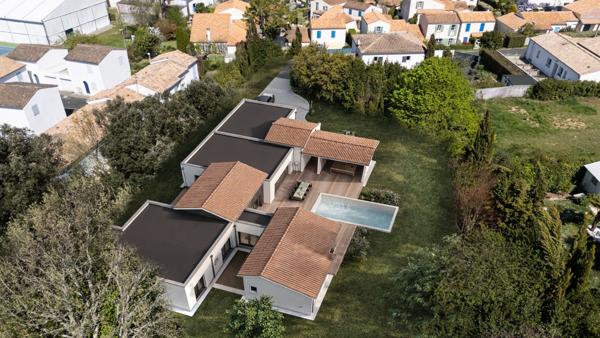 Terrain constructible à 500m de la plage de Nauzan à Vaux sur mer