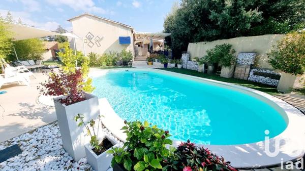 Maison à vendre 4 pièces 140 m² Saint-Maximin-la-Sainte-Baume