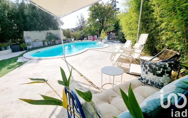 Maison à vendre 4 pièces 140 m² Saint-Maximin-la-Sainte-Baume