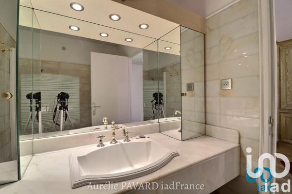 Appartement 6 pièces de 160 m² à Marseille (13006)