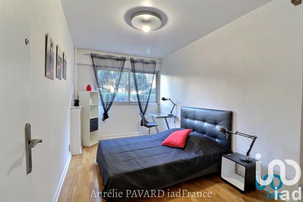 Appartement 6 pièces de 160 m² à Marseille (13006)