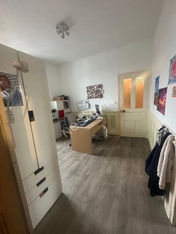 Maison Montceau Les Mines 12 pieces, 7 chambres, 3 sdb et 3 WC, 250 m2 avec un terrain de 1622m2