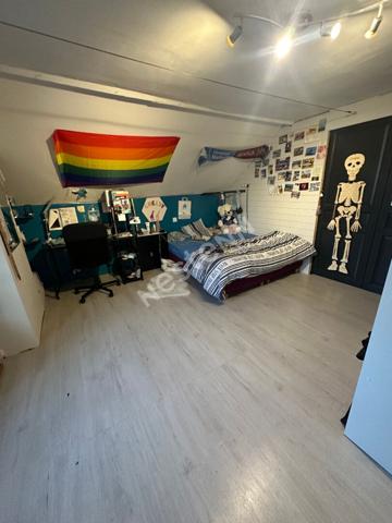 Maison Montceau Les Mines 12 pieces, 7 chambres, 3 sdb et 3 WC, 250 m2 avec un terrain de 1622m2