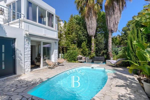 Marseille 8ème, Villa 4 Chambres -  145 m² à vendre