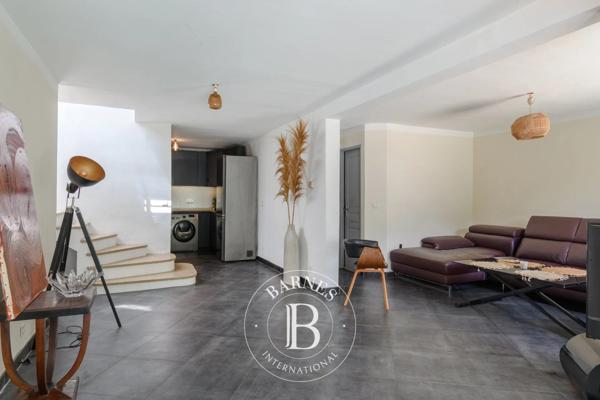 Marseille 8ème, Villa 4 Chambres -  145 m² à vendre