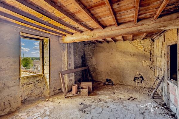 Mauvezin (32120) Grande maison de ville de 400m2 + commerce à rénover