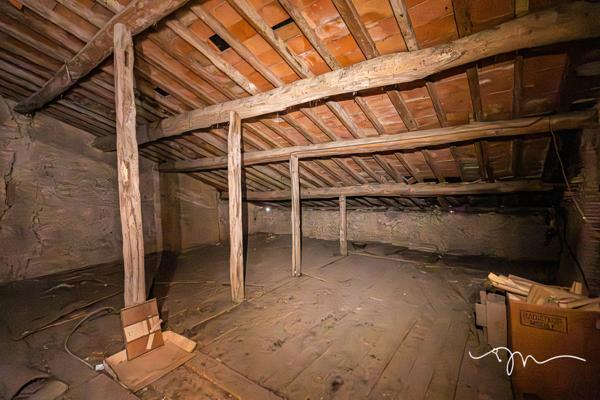 Mauvezin (32120) Grande maison de ville de 400m2 + commerce à rénover