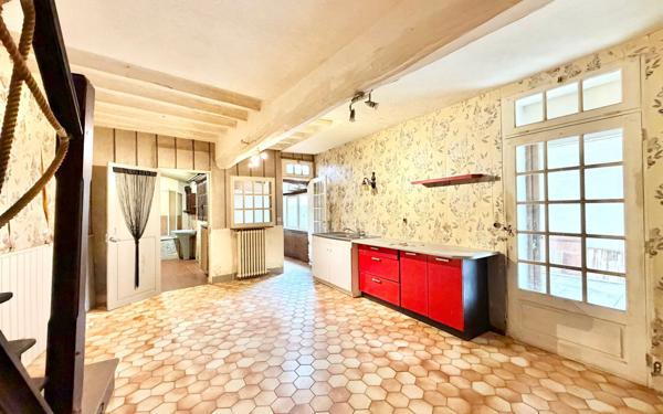 Maison à vendre    5 pièces • 104,67 m2 Le Coudray