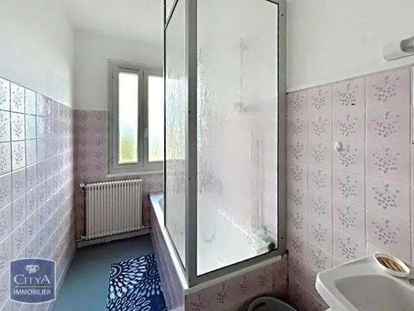 Appartement à louer 3 pièces 66.25m² Saint-Brieuc (22000)