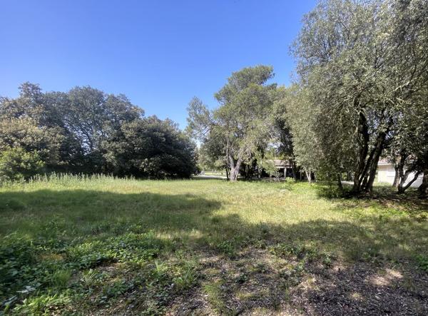 PROCHE CARCASSONNE - Terrain constructible et viabilisé 925 m² Détails des diagnostics énergétiques