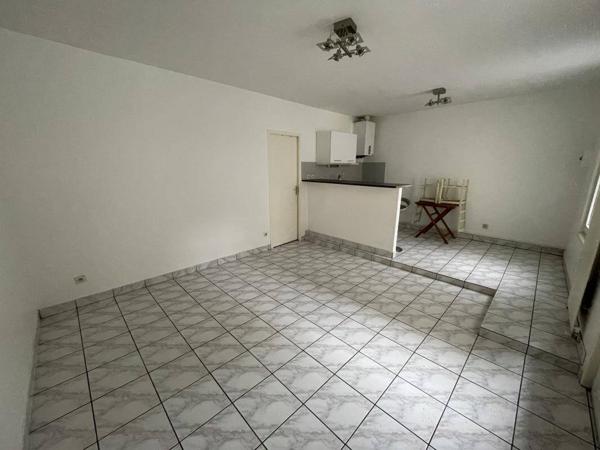 Appartement 2 pièces                                        - 42000 Saint-Étienne Réf : 12790