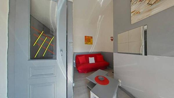 Appartement 1 pièce                                        - 42000 Saint-Étienne Réf : 12966