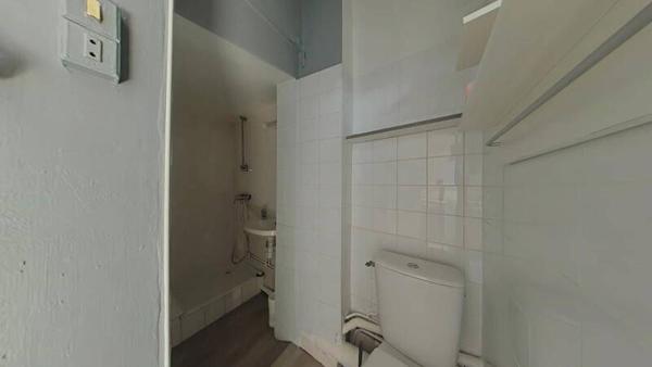 Appartement 1 pièce                                        - 42000 Saint-Étienne Réf : 12966