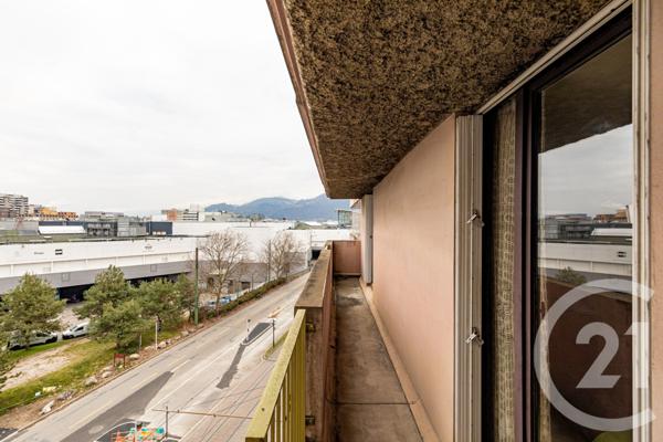 Appartement F3 à vendre  3 pièces - 79,58 m2 GRENOBLE - 38