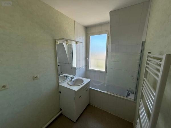Location - Appartement Châteaubourg 35220 3 pièces 63 m 2