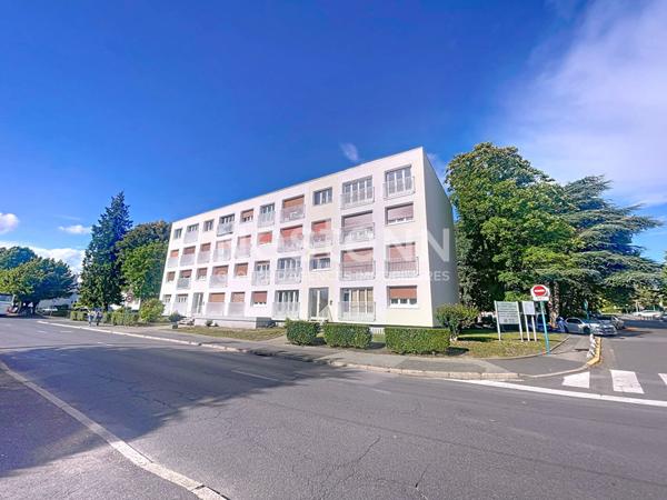 Appartement Chilly Mazarin 3 pièces 63 m2- au 3ème et dernier étage proche école Jean de la Fontaine et plaine de Balizy