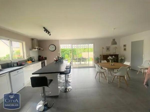 Maison à louer 5 pièces 129.54m²