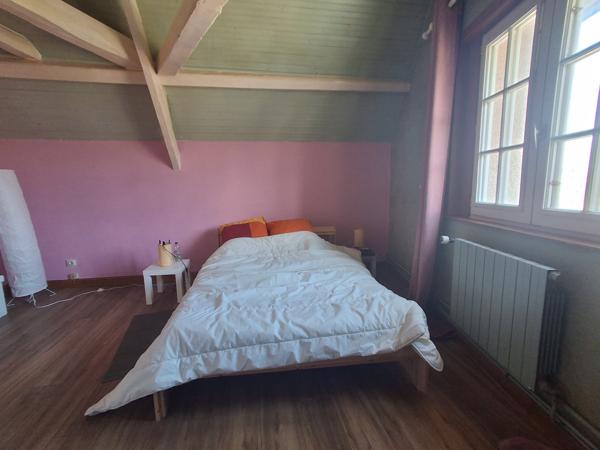 Maison
         3 pièces
        - 84 m² Exclusivité 246 000 € *