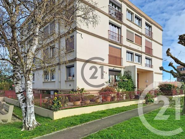 Appartement F5 à vendre  5 pièces - 86,67 m2 AUXERRE - 89
