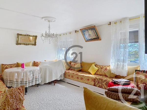 Appartement F5 à vendre  5 pièces - 86,67 m2 AUXERRE - 89