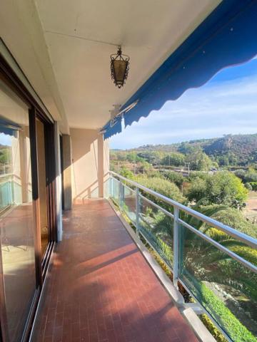 LE CANNET -  Appartement 3 Pièces  - Vue mer