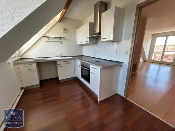 Appartement à louer 5 pièces 84.64m² Beauvais (60000)