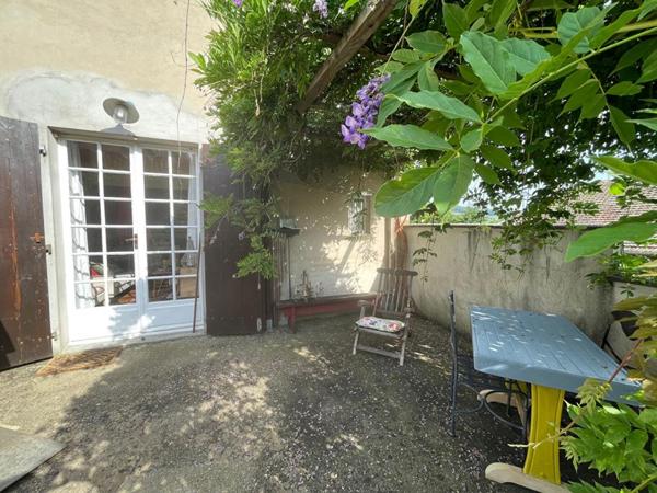 Jolie maison avec jardin