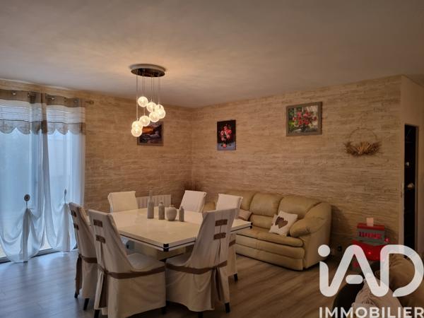 Maison à vendre 4 pièces 140 m² Caromb