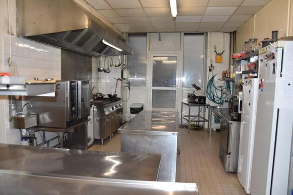 Restaurant traditionnel idéalement situé.