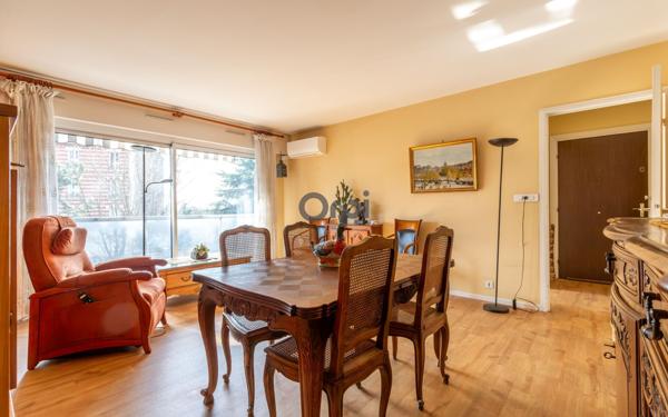 Appartement à vendre    3 pièces • 65,69 m2 Saint-Maurice