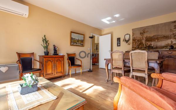 Appartement à vendre    3 pièces • 65,69 m2 Saint-Maurice