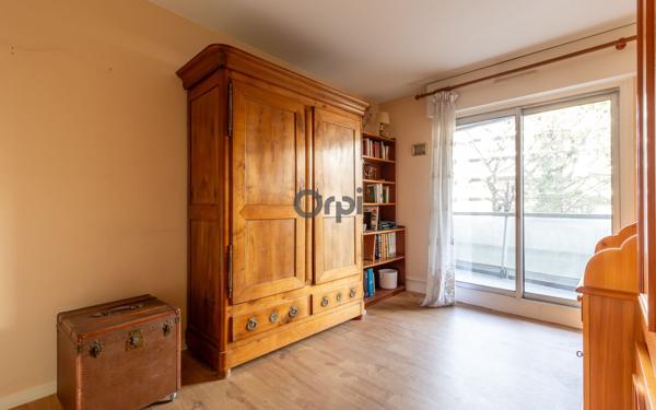 Appartement à vendre    3 pièces • 65,69 m2 Saint-Maurice