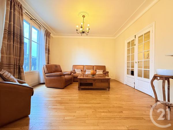 Appartement F4 à vendre  3 pièces - 94,08 m2 ST OUEN - 93