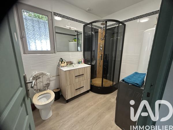 Maison à vendre 7 pièces 275 m² Jonquières-Saint-Vincent