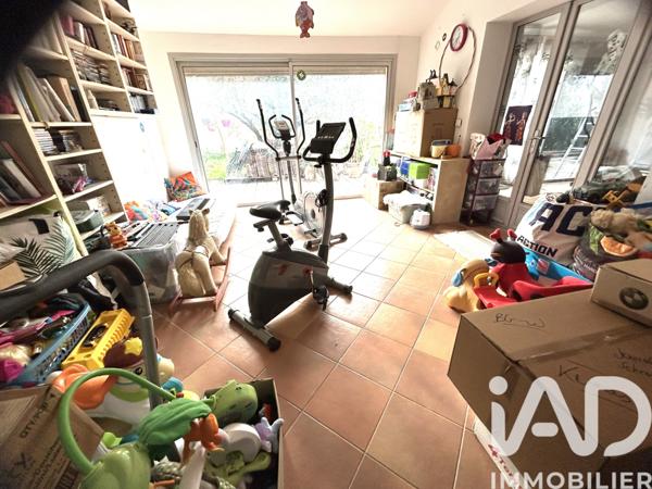 Maison à vendre 7 pièces 275 m² Jonquières-Saint-Vincent