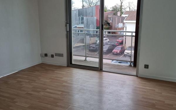 Appartement à louer    2 pièces •  Cestas