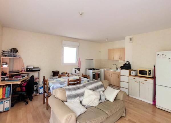 Appartement à vendre    1 pièce • 48,48 m2 Tours