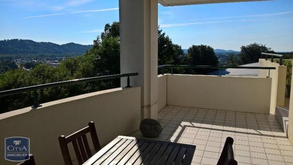 Appartement à louer 3 pièces 92.12m²