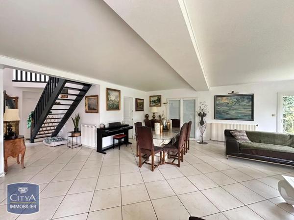 Maison à vendre 9 pièces 249.2m²