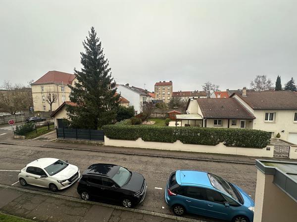 Appartement 5 pièces 90.26 m2
