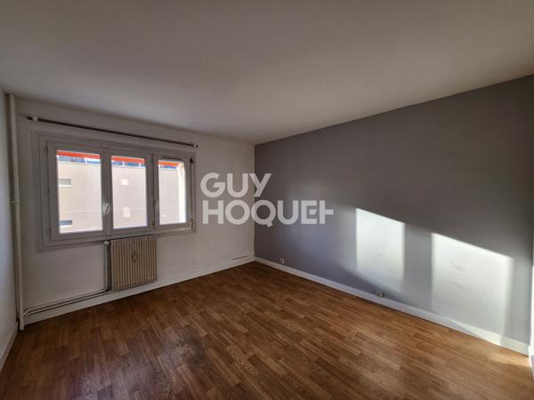 Appartement 3 pièces (82 m²) en location à ORLEANS