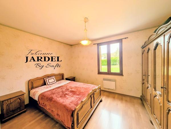 Périgourdine familiale de 143 m² avec dépendances