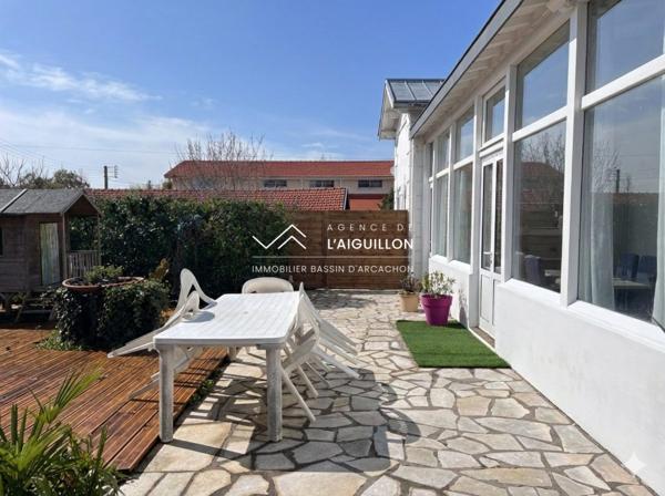 Grand T3/4 terrasse de standing dans une magnifique arcachonnaise