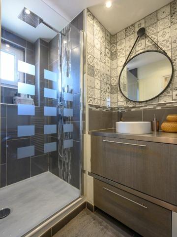 Appartement à vendre    3 pièces •  Comines