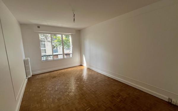 Appartement à louer    2 pièces • 44,24 m2 Bourg-la-Reine