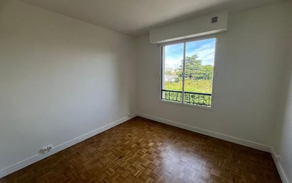 Appartement à louer    2 pièces • 44,24 m2 Bourg-la-Reine